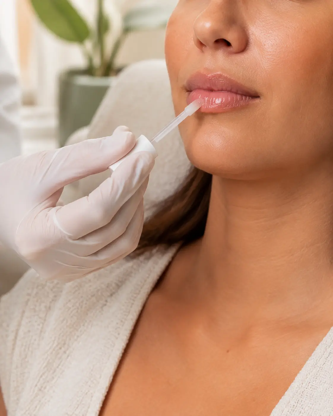 Atendimento profissional de cuidado labial